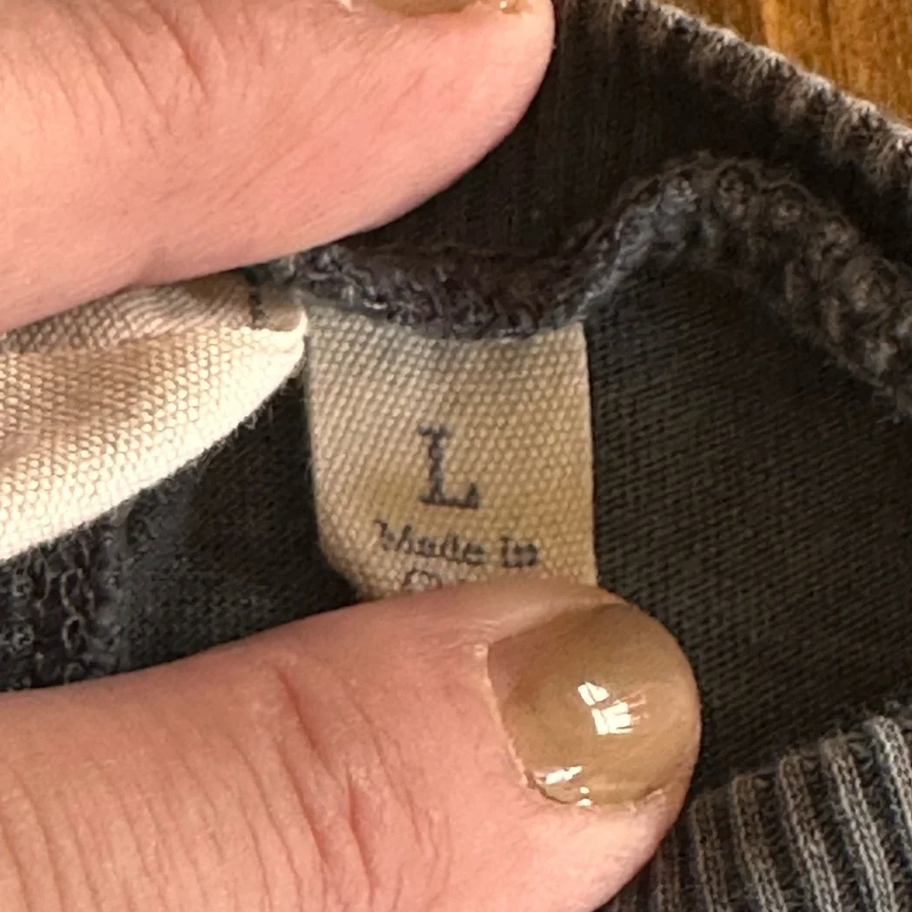 White Crow Cold Shoulder Tee Size L | Boot Barn American Made Graphic Top - Picture 8 of 8